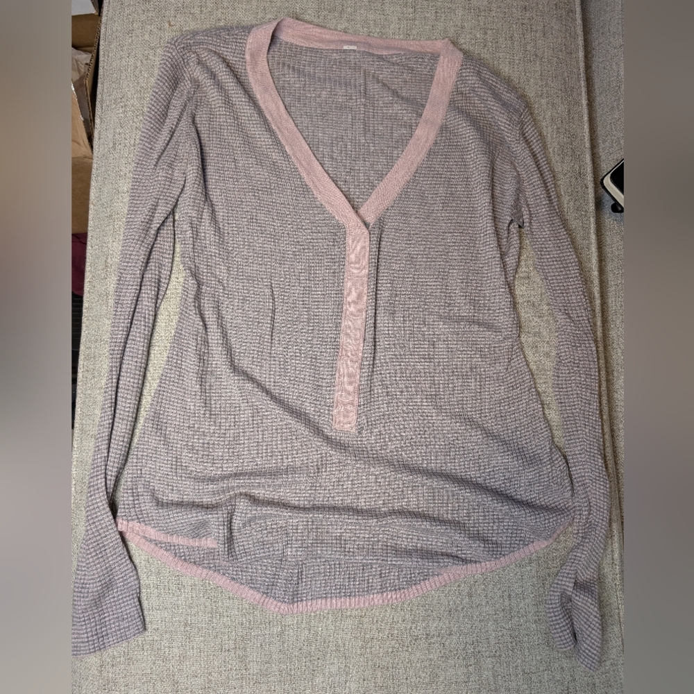 Lululemon Find Your Mantra Henley Cashmere Pink 8